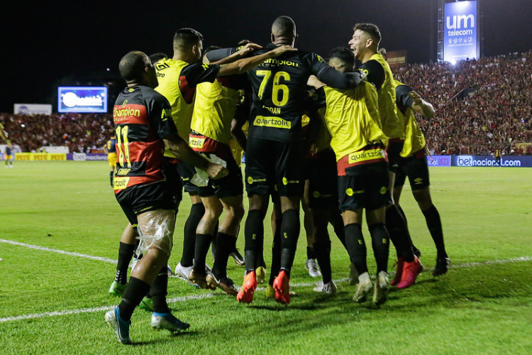 Veja a opinio de Lo Medrado no Dirio esportivo sobre o ttulo estadual do Sport 