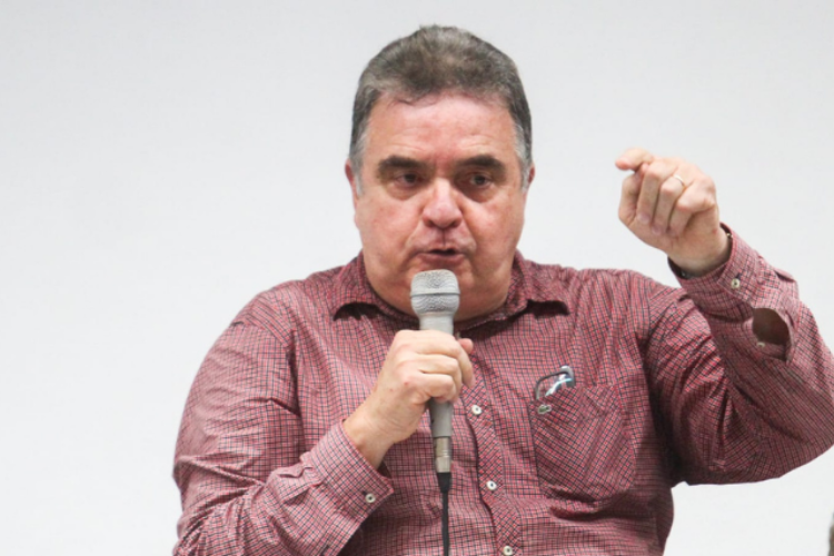 Presidente do Santa Cruz tece fortes crticas ao Conselho Deliberativo: 'No representa a imensido e a grandeza' 