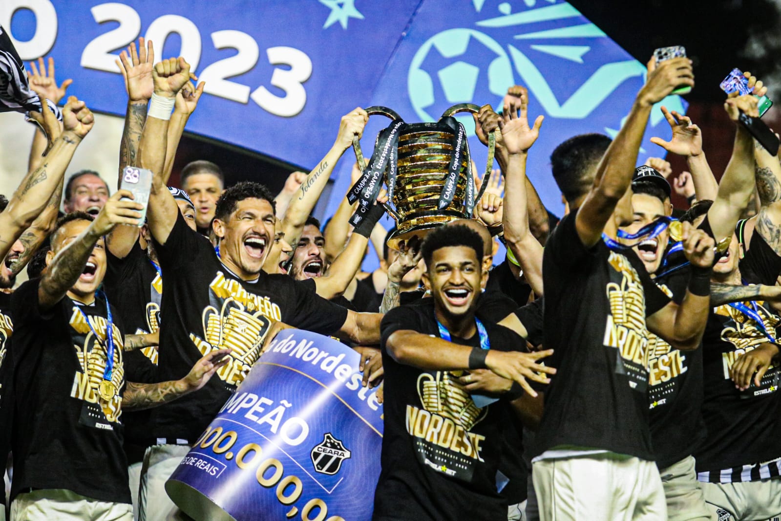 <i>(Foto: Ceará conquistou seu terceiro título da Copa do Nordeste em oito anos )</i> <i>(Foto: Ceará conquistou seu terceiro título da Copa do Nordeste em oito anos )</i>