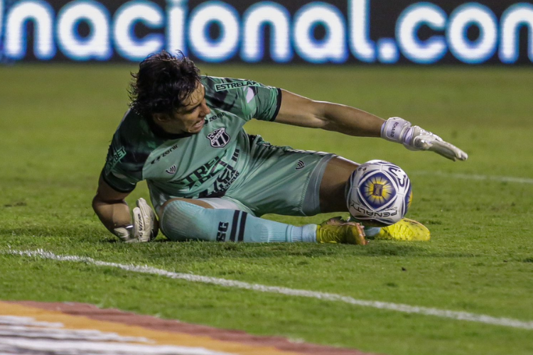 Sport bate o Guarani em primeiro jogo na Ilha pela Série B