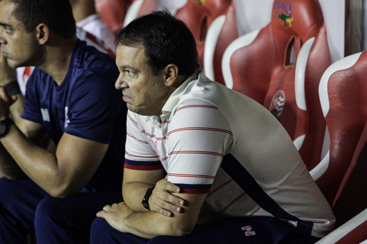 Aps derrota dolorosa, Dado Cavalcanti mira recuperao do Nutico: 'Resposta imediata' 