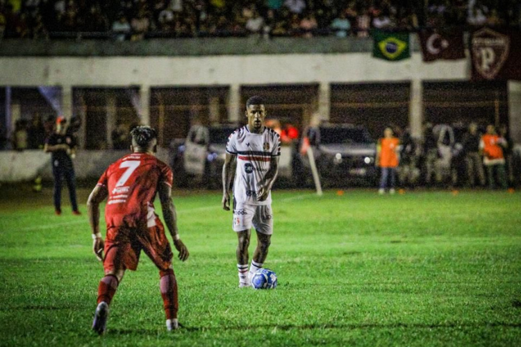 'Gosto amargo', diz tcnico do Santa Cruz aps derrota para o Potiguar no ltimo minuto
