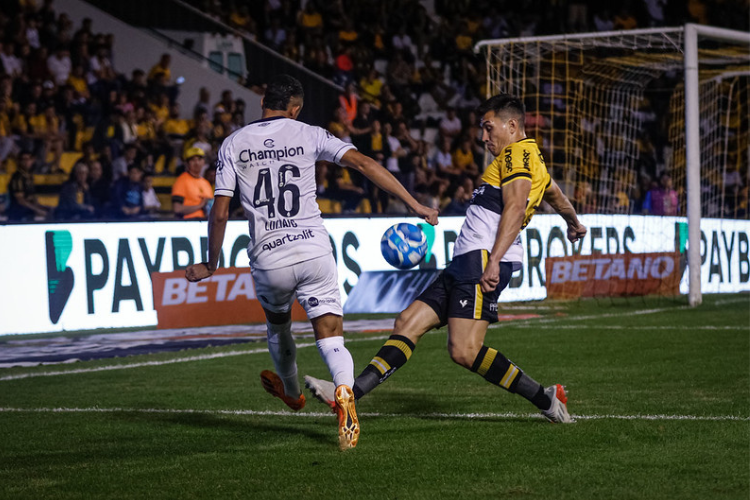 Treinador aponta 'tempos distintos' e mira 'recuperao imediata' do Sport contra o ABC