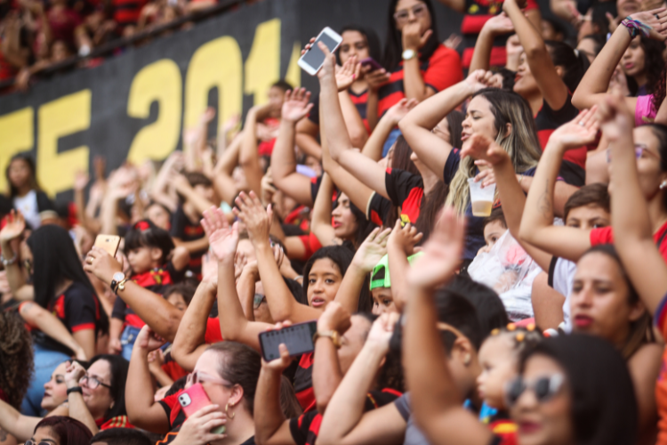 No 1 dia de reservas para pblico geral, torcida do Sport garante mais de 17 mil ingressos em jogo com ABC