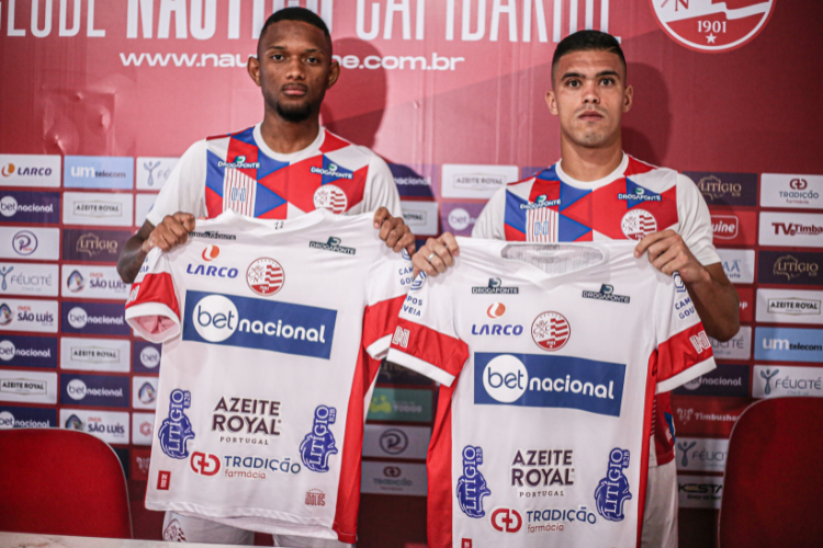 Danilo Cardoso e Wesley Junio so apresentados pelo Nutico e garantem luta pelo acesso