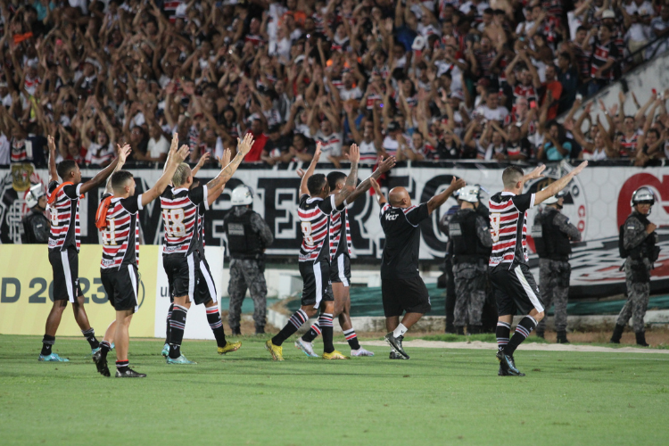 Buscando embalar na Srie D, Santa Cruz ter sequncia de jogos como mandante no Arruda