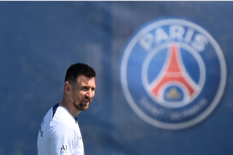 Tcnico confirma que Messi vai sair do PSG: 'Ser a ltima partida'