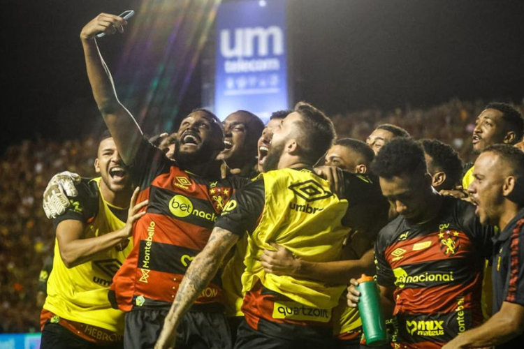 <i>(Foto: Rafael Bandeira/SCR)</i>