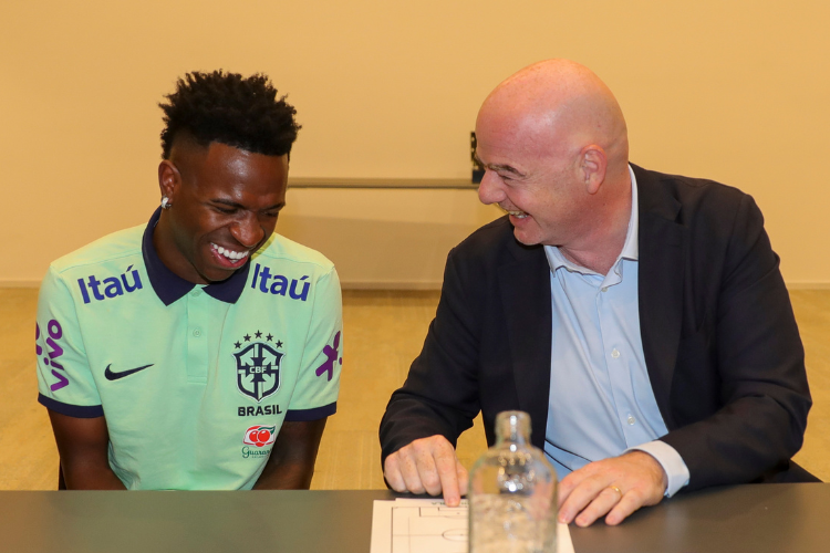 Vini Jr. comandar novo comit antirracismo da Fifa, afirma Gianni Infantino