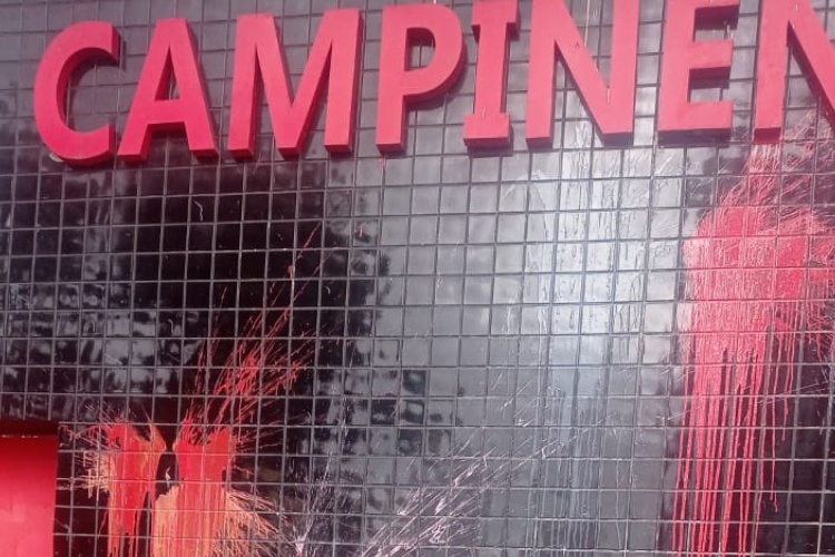 Fase conturbada em campo e protestos fora: como chega o Campinense rival do Santa Cruz