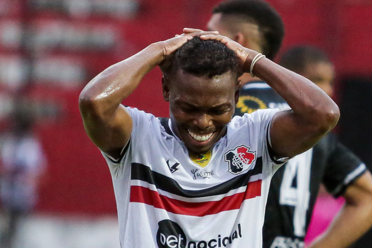Com proximidade de jogo decisivo, Santa Cruz trabalha para recuperar 'emocional' do elenco