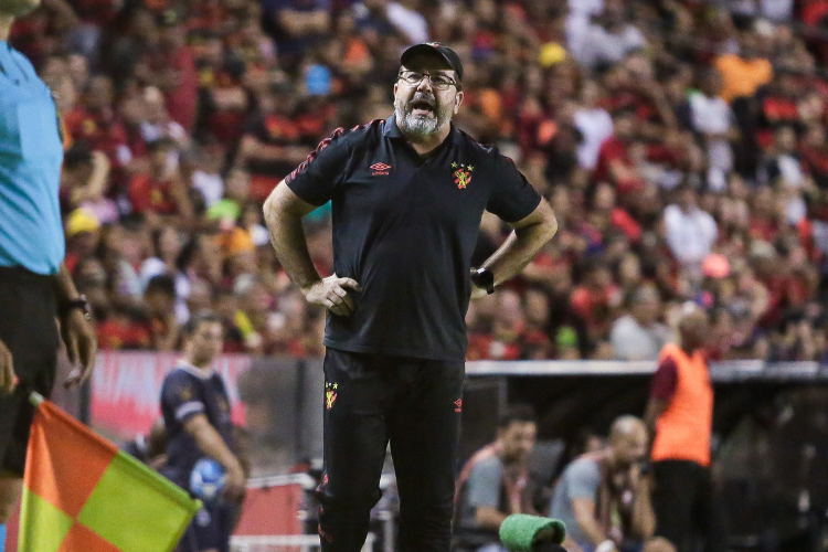 Sport chega a trs jogos seguidos sem vitria pela primeira vez na temporada