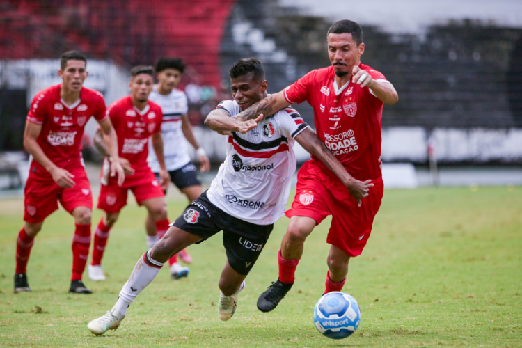 Veja a opinio de Lo Medrado no Diario Esportivo sobre o domingo carrancudo para o Santa Cruz