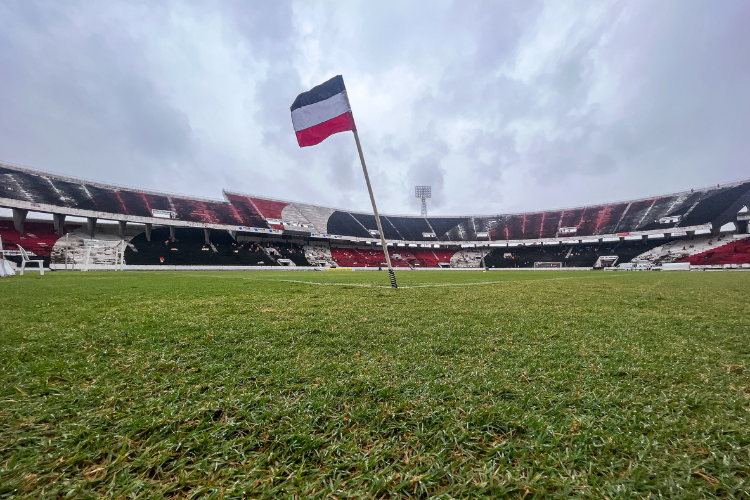 Veja a opinio de Beto Lago sobre a temporada do Santa Cruz