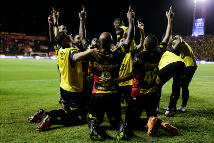 De olho na liderana provisria da Srie B, Sport recebe o CRB na Ilha do Retiro