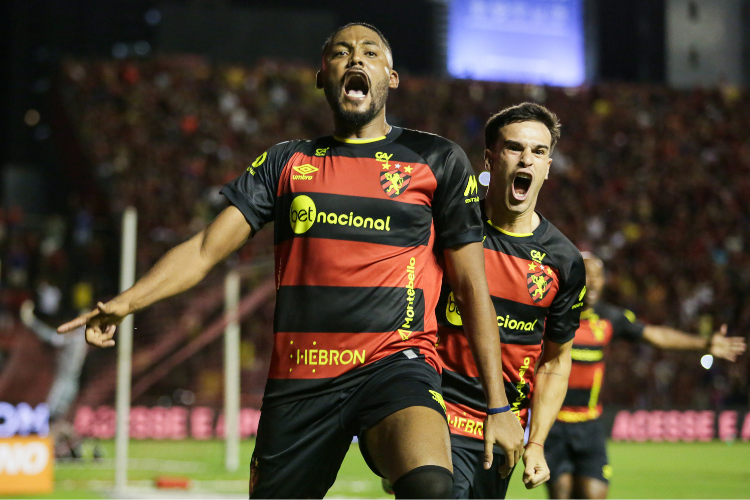 Sport chega ao centsimo gol na temporada, vence o CRB e reassume a liderana da Srie B