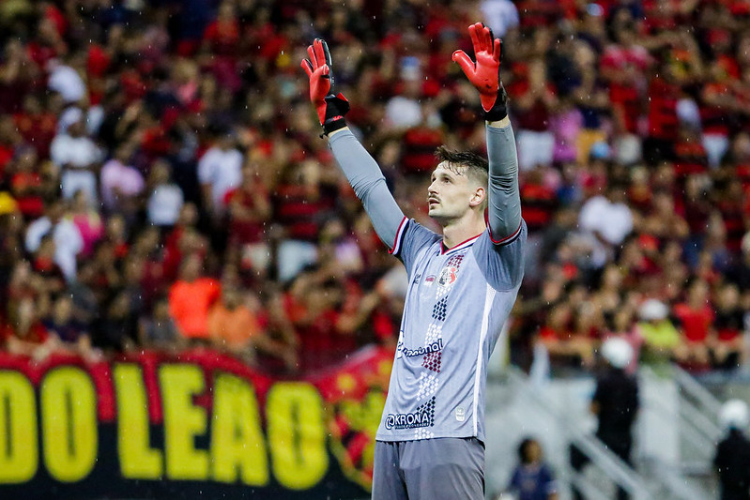 Rumo ao ABC, Michael Fracaro se despede do Santa Cruz, mas espera poder voltar ao Arruda