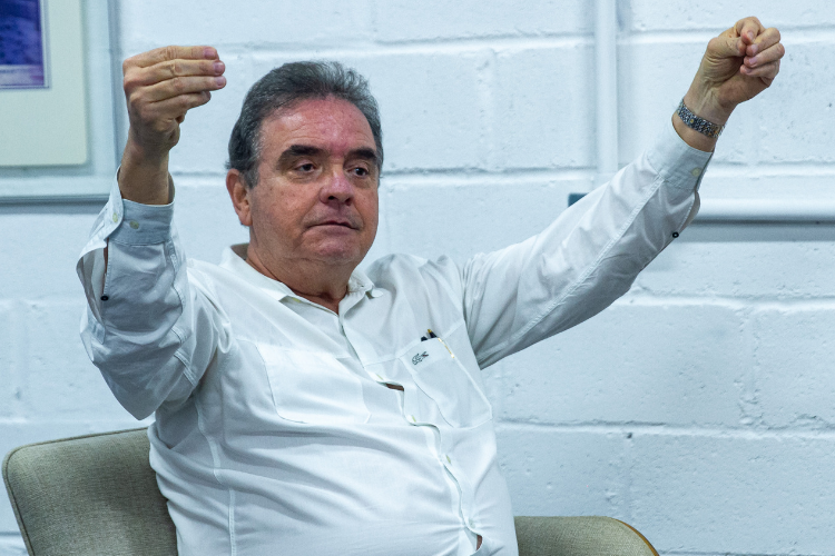 Investidores, dvida e fake news: Presidente do Santa Cruz detalha processo da SAF no clube
