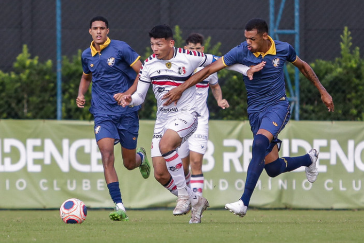 Final indita: Santa Cruz e Retr esto na final do Campeonato Pernambucano Sub-20