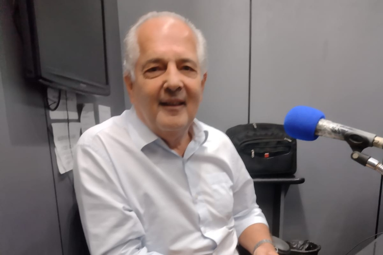 Sabatina: Z Neves se coloca como candidato da oposio para eleio do Santa Cruz
