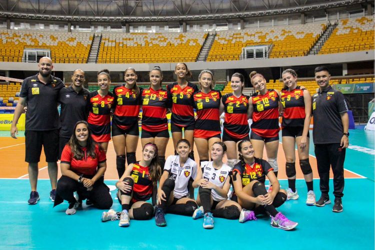 Craques do vôlei participam de bolão da Copa; veja palpites