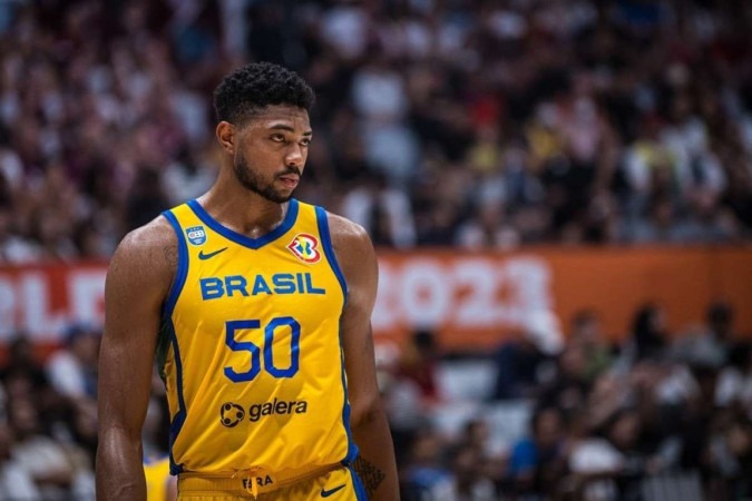 Brasil perde para a Letônia e está eliminado do Mundial de basquete