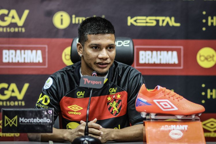 <i>(Foto: Rafael Bandeira/SCR)</i>