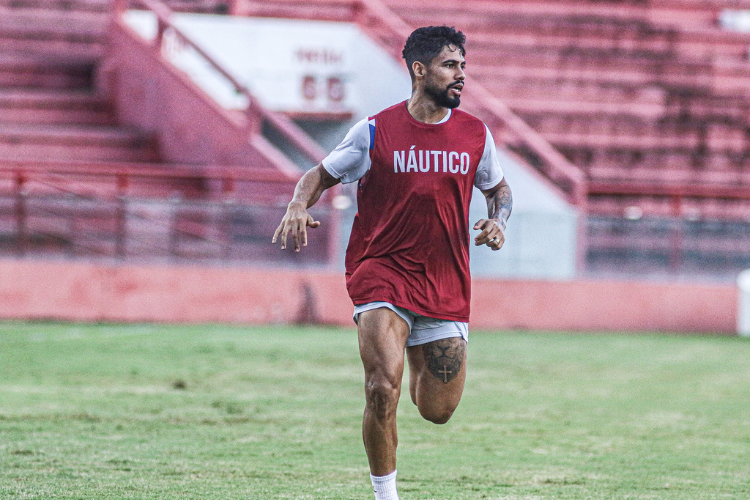 Matheus Carvalho comemora gol e quer espaço no time do Náutico - Vídeos -  Gazeta Esportiva.com