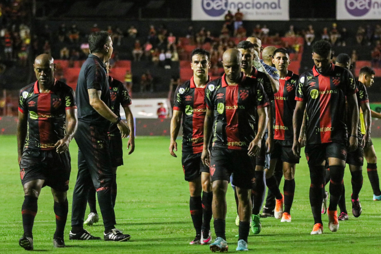 Sport empata com Criciúma e chega a cinco jogos sem vencer