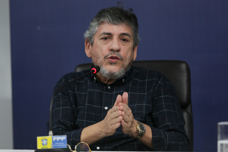 Jairo Rocha afirma que no ser candidato  presidncia do Santa Cruz