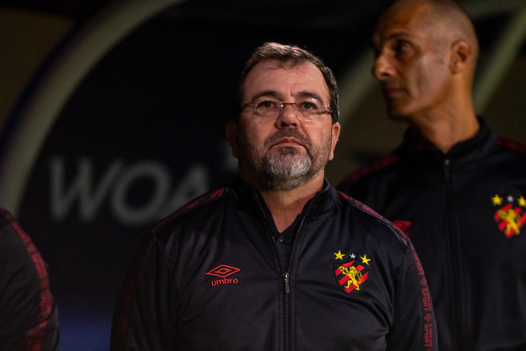 Treinador do Sport destaca dificuldade na reta final e projeta confronto contra a Ponte Preta 
