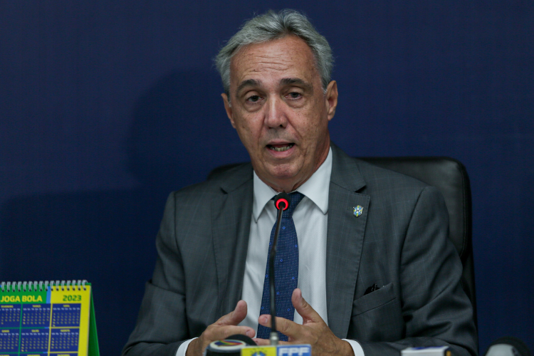 Operao socorro emergencial: Presidente da FPF fala sobre aporte financeiro no Santa Cruz