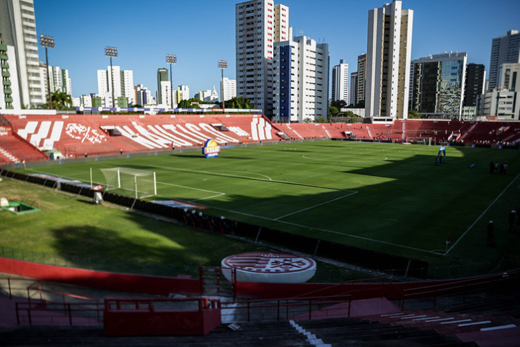 Veja a opinio de Beto Lago no Diario Esportivo sobre o pleito eleitoral no Nutico