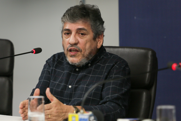 Jairo Rocha revela trs propostas de SAF e diz que: 'proposta de Mancuso, nunca chegou' ao Santa Cruz