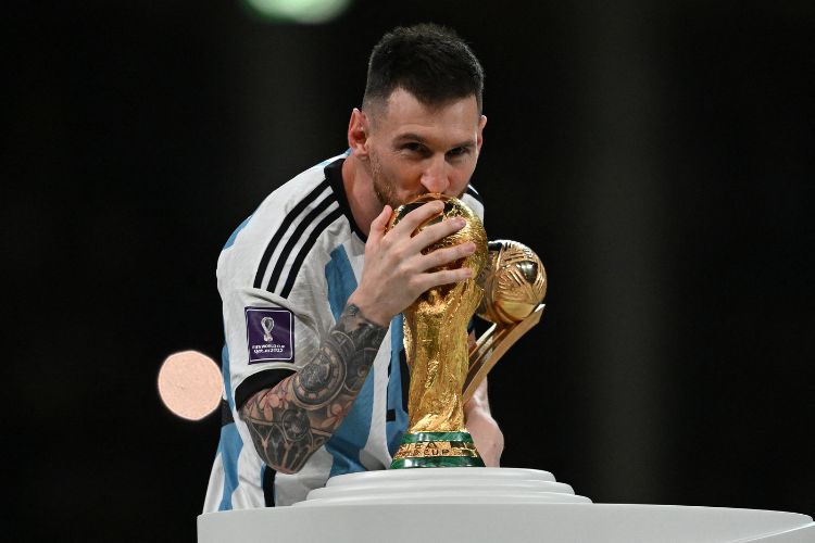 Pelo bem do futebol, todos nós queremos que Messi jogue a Copa do Mundo de  2026.