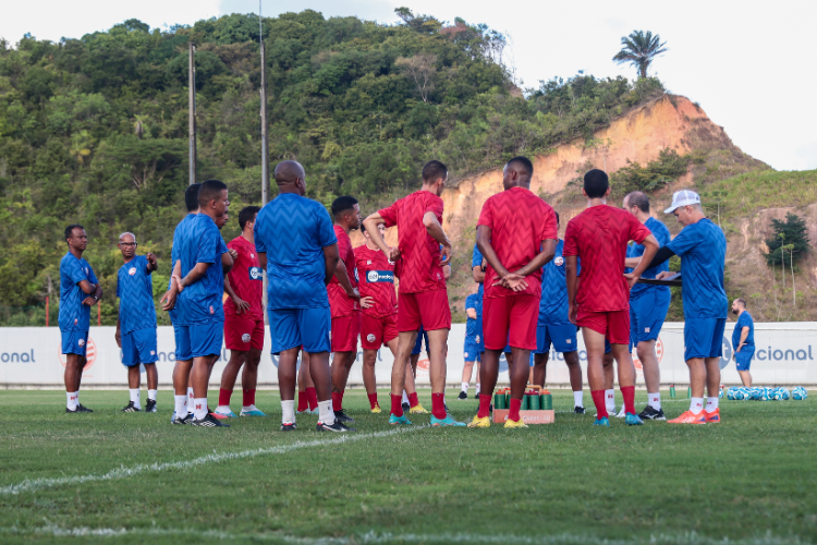 Beto Lago: 'Qual clube faz um trabalho melhor na remontagem dos elencos?'
