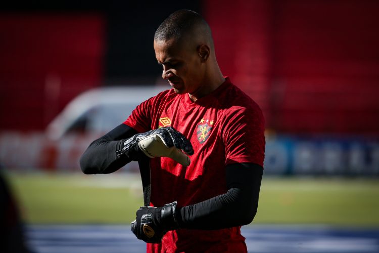 Opinião: O goleiro titular em 2023 será