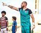 Goleiro do Santa Cruz comenta sobre a pr-temporada: 'Muitas coisas ainda precisam melhorar' 