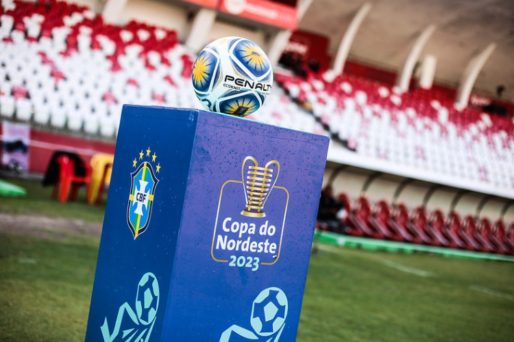 Para ter maior cota na Copa do Nordeste, Nutico ter que 'secar' CSA e Sampaio Corra