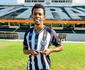 Central de Caruaru anuncia contrataes do goleiro Jefferson e volante Moacir