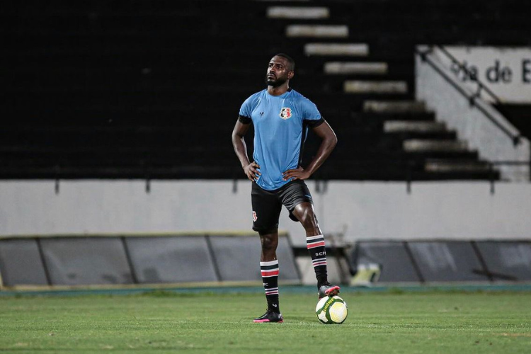 Luis Felipe diz que a 'expectativa est grande' para atuar diante da torcida do Santa Cruz