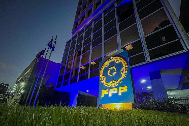 TJD-PE indefere pedido do Nutico e mantm adiamento da partida entre Santa Cruz x Retr