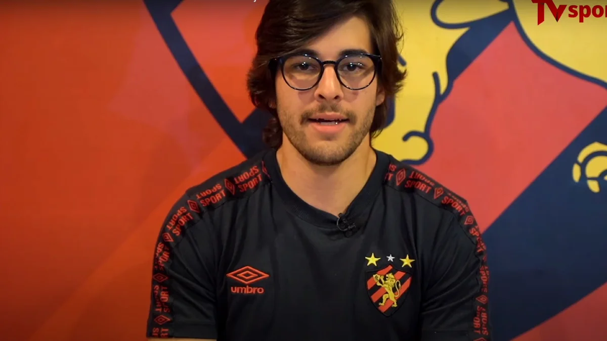 Diretor do Sport rebate crticas de Evandro Carvalho: 'mostra vaidade e deixa a lei de lado'