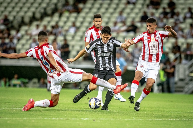 Equilbrio marca retrospecto geral do confronto entre Nutico e Cear; confira os nmeros