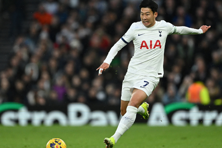 Son Heung-Min  ferido aps briga com companheiros na Copa da sia