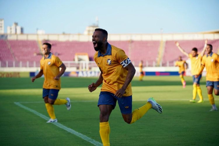 <i>(Foto: Divulgação/Retrô FC)</i> <i>(Foto: Divulgação/Retrô FC)</i>