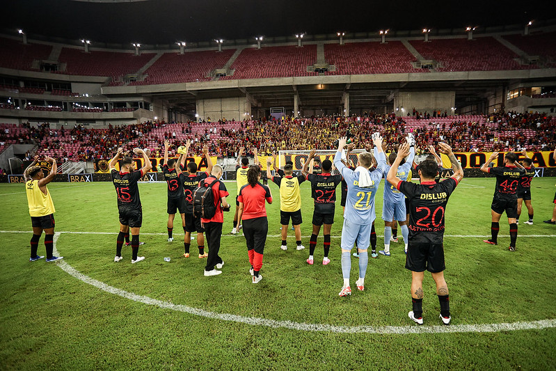 <i>(Foto: Paulo Paiva/SCR)</i>
