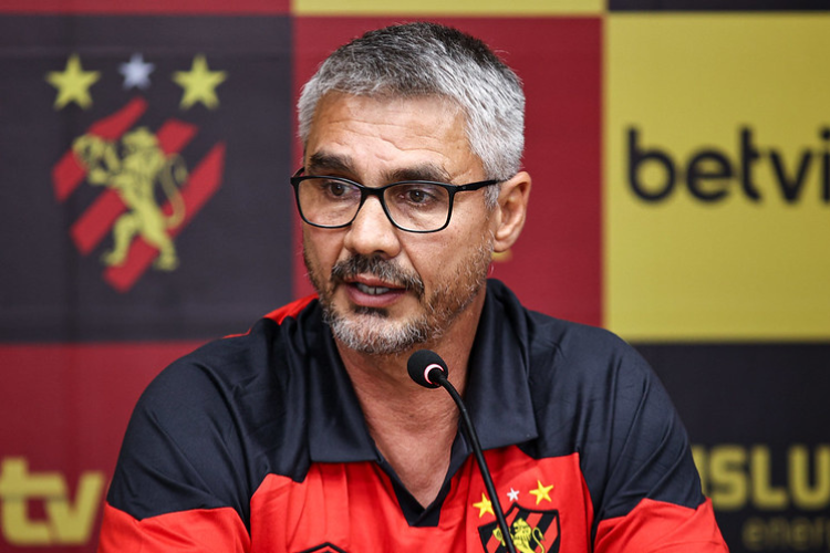 Novo executivo de futebol, Andr Figueiredo inicia trabalhos com intuito de integrar os setores no Sport