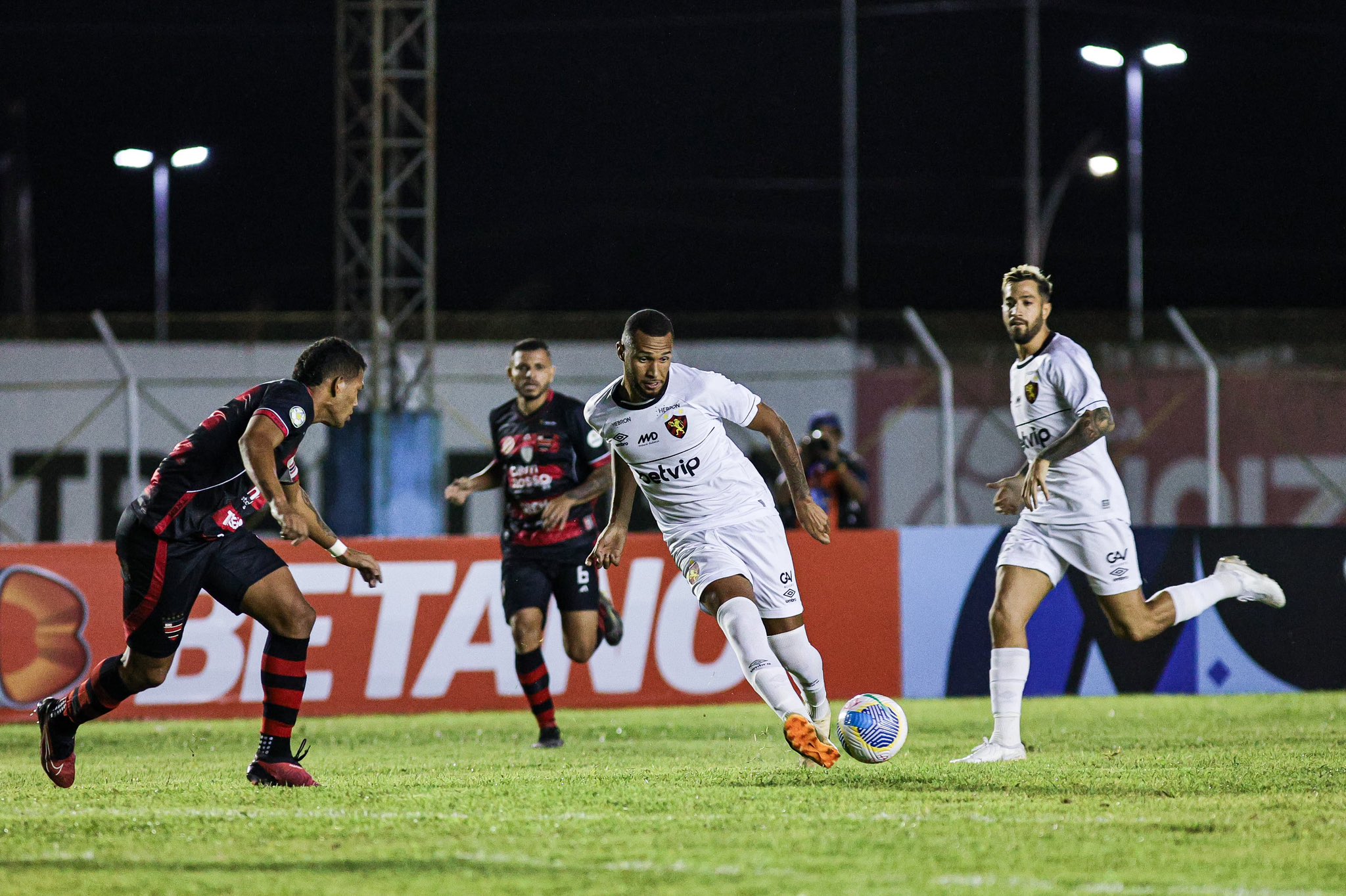 <i>(Foto: PAULO PAIVA/SPORT)</i> <i>(Foto: PAULO PAIVA/SPORT)</i>