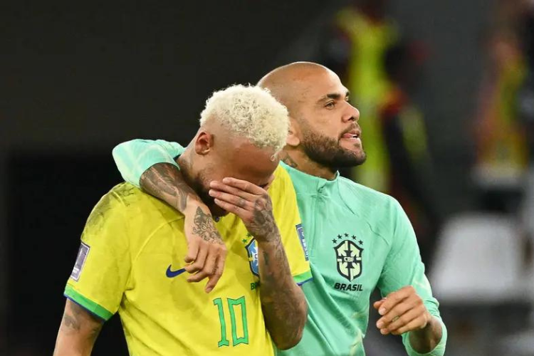 MP da Espanha investigar doao financeira de Neymar a Daniel Alves